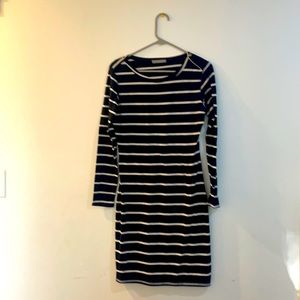 Comfortable navy Loveappella dress